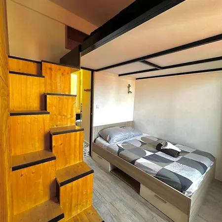 L'escapade Citadine Апартаменты *
